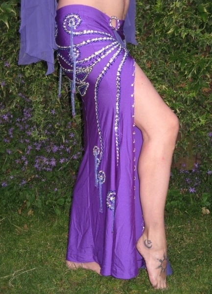 Aanbieding; Buikdans kostuum in paars