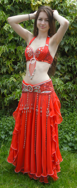 Buikdanskostuum 'Malika' in rood