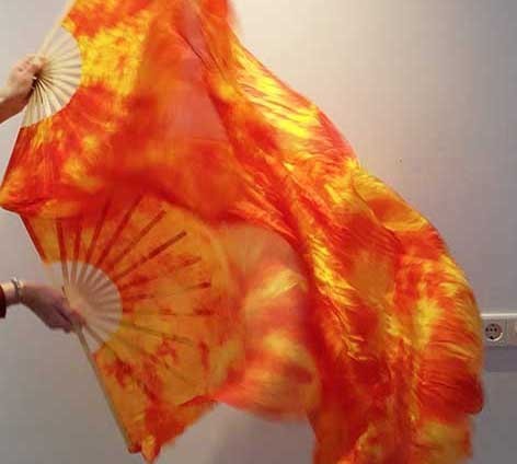 Zijde sluierwaaier in flame kleuren